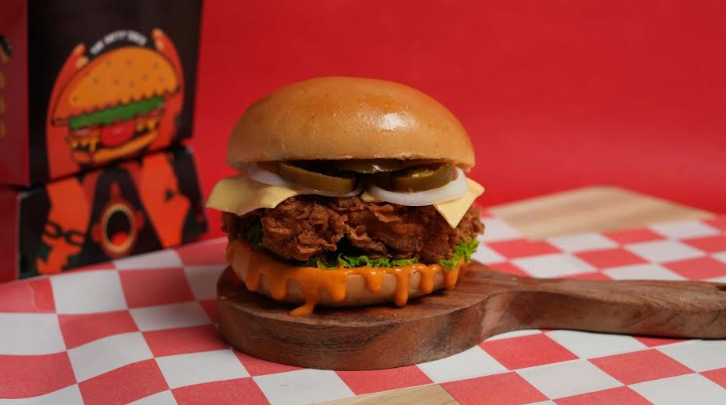 Watsons-Cantina-Patty-Shack