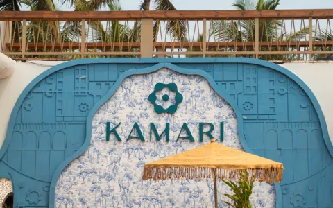 Kamari-Beachfront-in-North-Goa