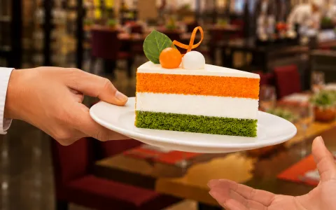 Shangri-La-Bengaluru-Cake-for-a-Cause