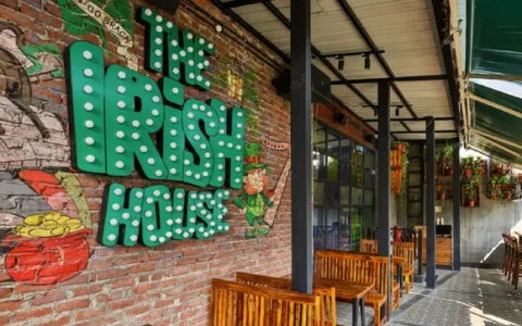 The-Irish-House_Burp-Bible