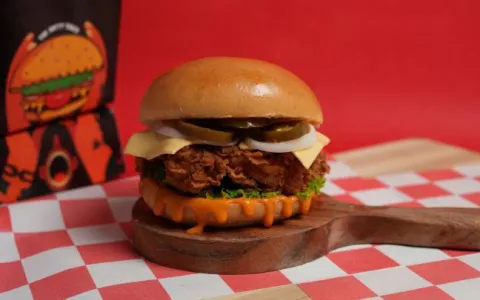 Watsons-Cantina-Patty-Shack